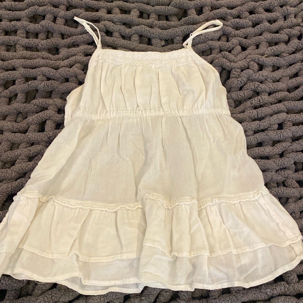 White flow shirt